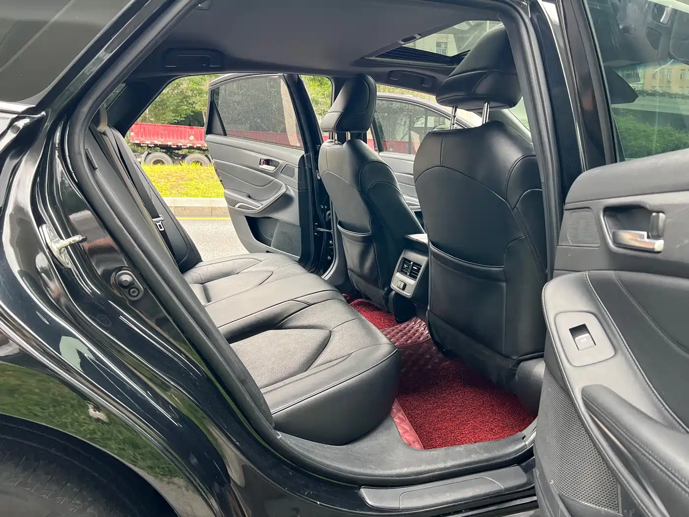 Toyota Avalon 2021 2.5L Luxury Edition фото 15