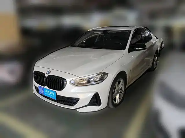 BMW 1 Series 2021 Facelift 120i M Sport Shadow Edition — фото 1