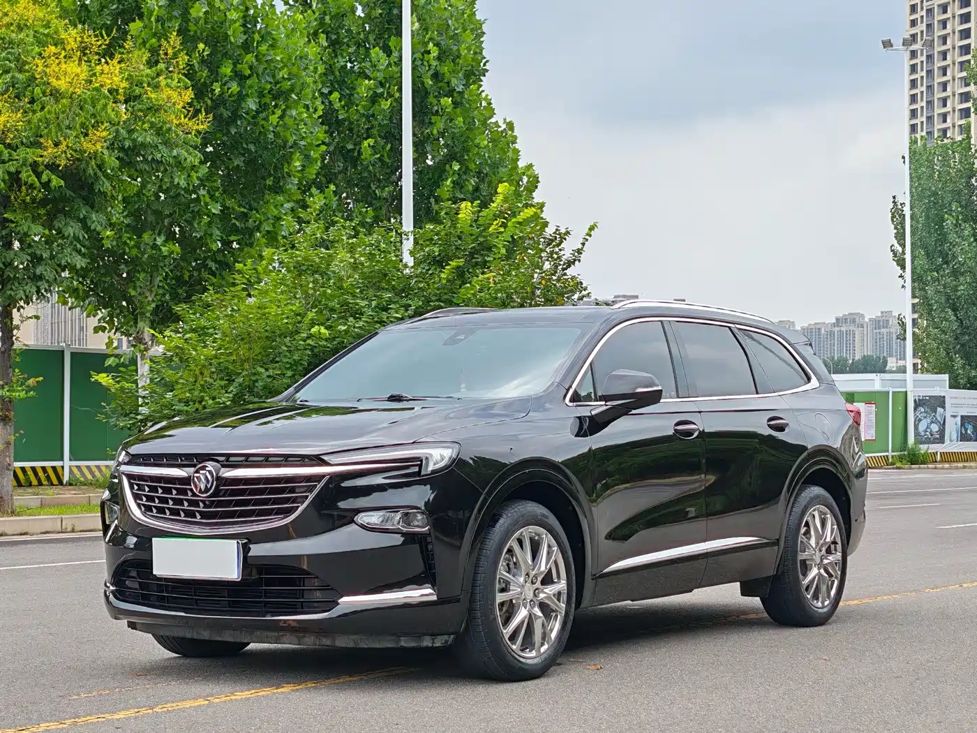 Фото 1 - Buick Enclave