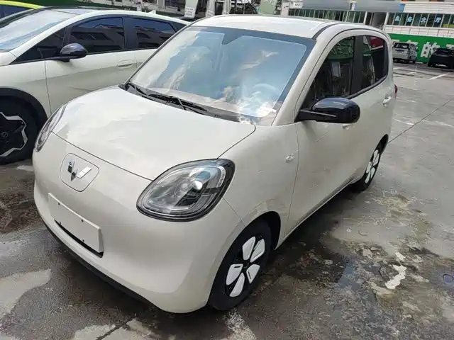Wuling Hongguang MINI EV Четырёхдверный, Продвинутая, 4-е поколение
