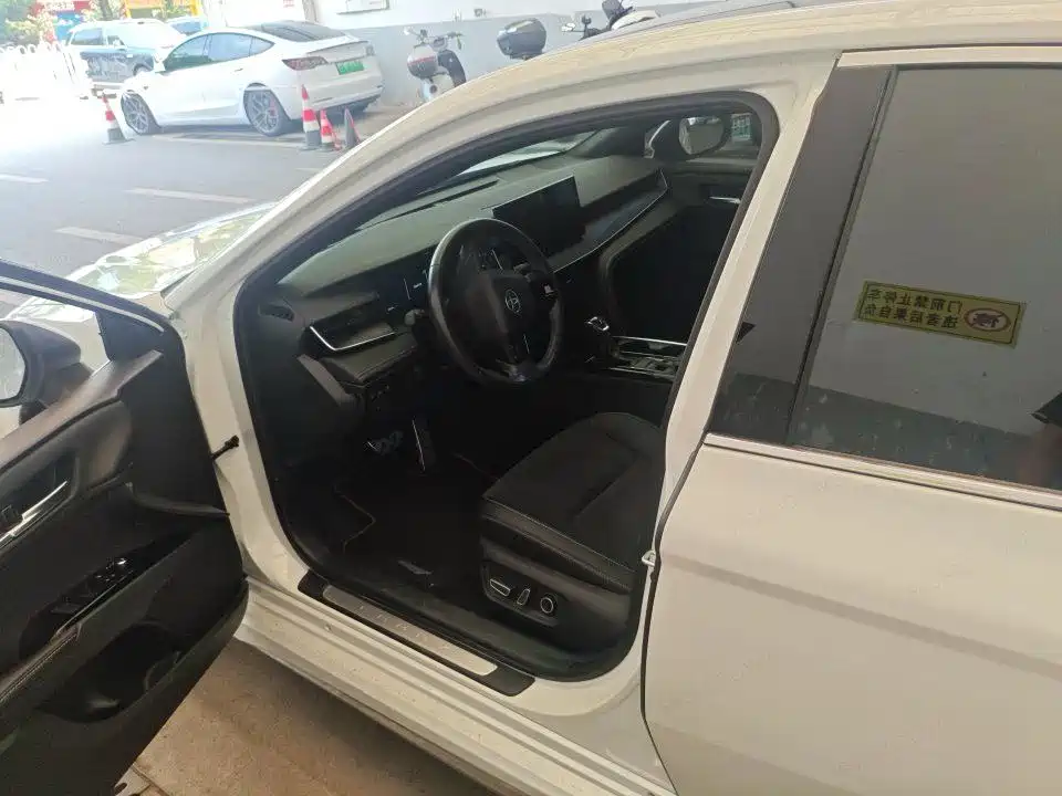 Toyota Camry 2025 2024 Model Dual Hybrid 2.0HXS Sport Plus Edition