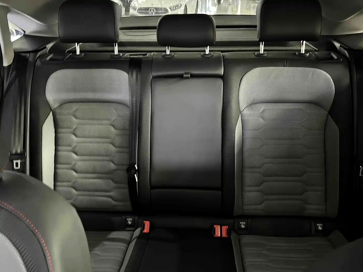 Volkswagen Tiguan X 2022 330TSI 2WD Flagship Edition фото 10