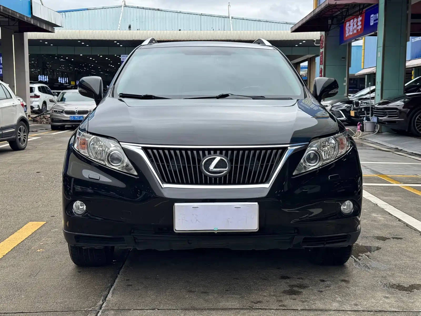 صورة 14 - Lexus RX Classic