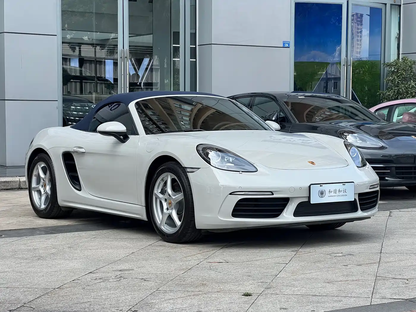 Porsche 718 2022 Boxster 2.0T фото 3