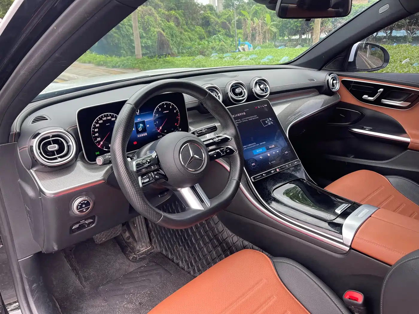 Mercedes-Benz C-Class 2023 Facelift C 260 L Sport Edition фото 18