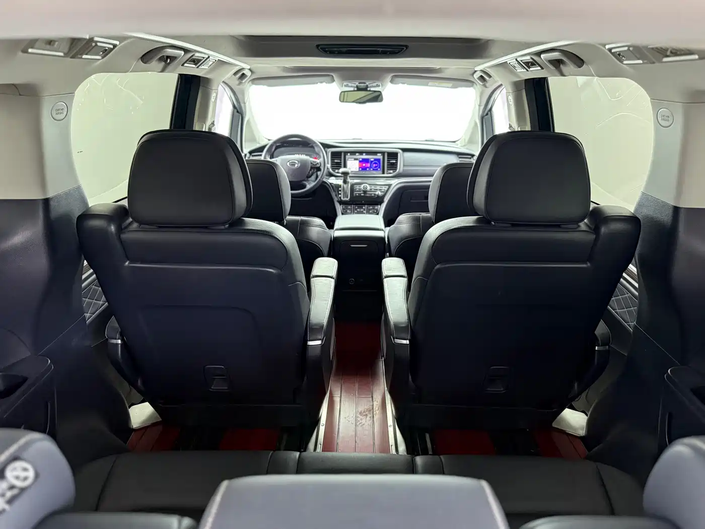 GAC Trumpchi Trumpchi M8 2020 Pilot 390T Prestige Edition фото 8