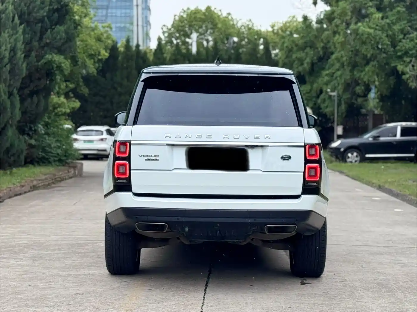 Land Rover Range Rover 2019 3.0 SCV6 Heritage Edition фото 5