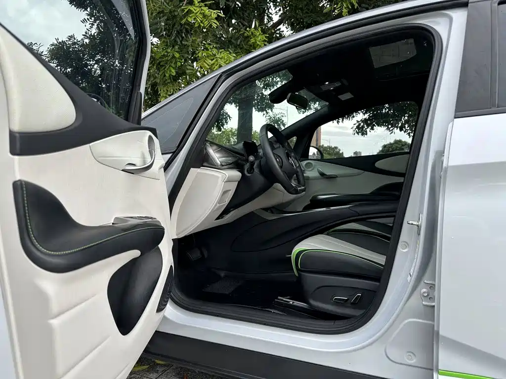 BYD Dolphin 2021 2021 Model 405km Fashion Edition