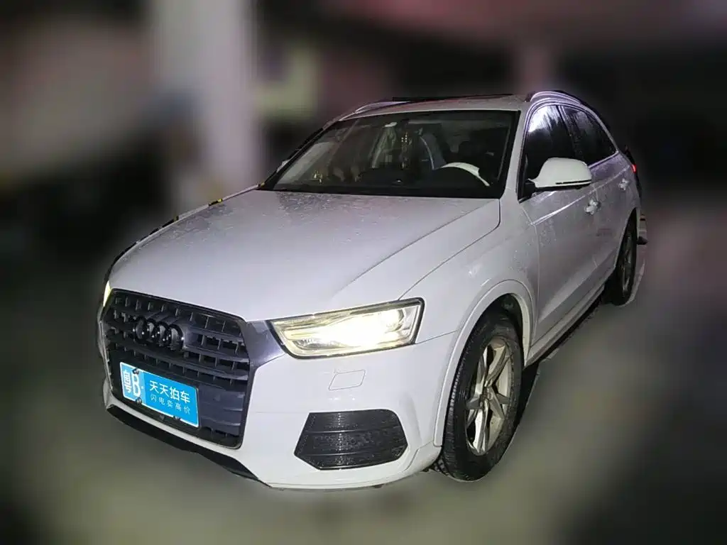 Фото 1 - Audi Q3