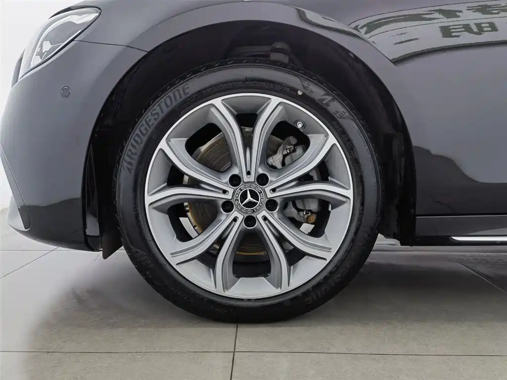 Mercedes-Benz E-Class 2023 Facelift E 300 L Sport Fashion фото 17