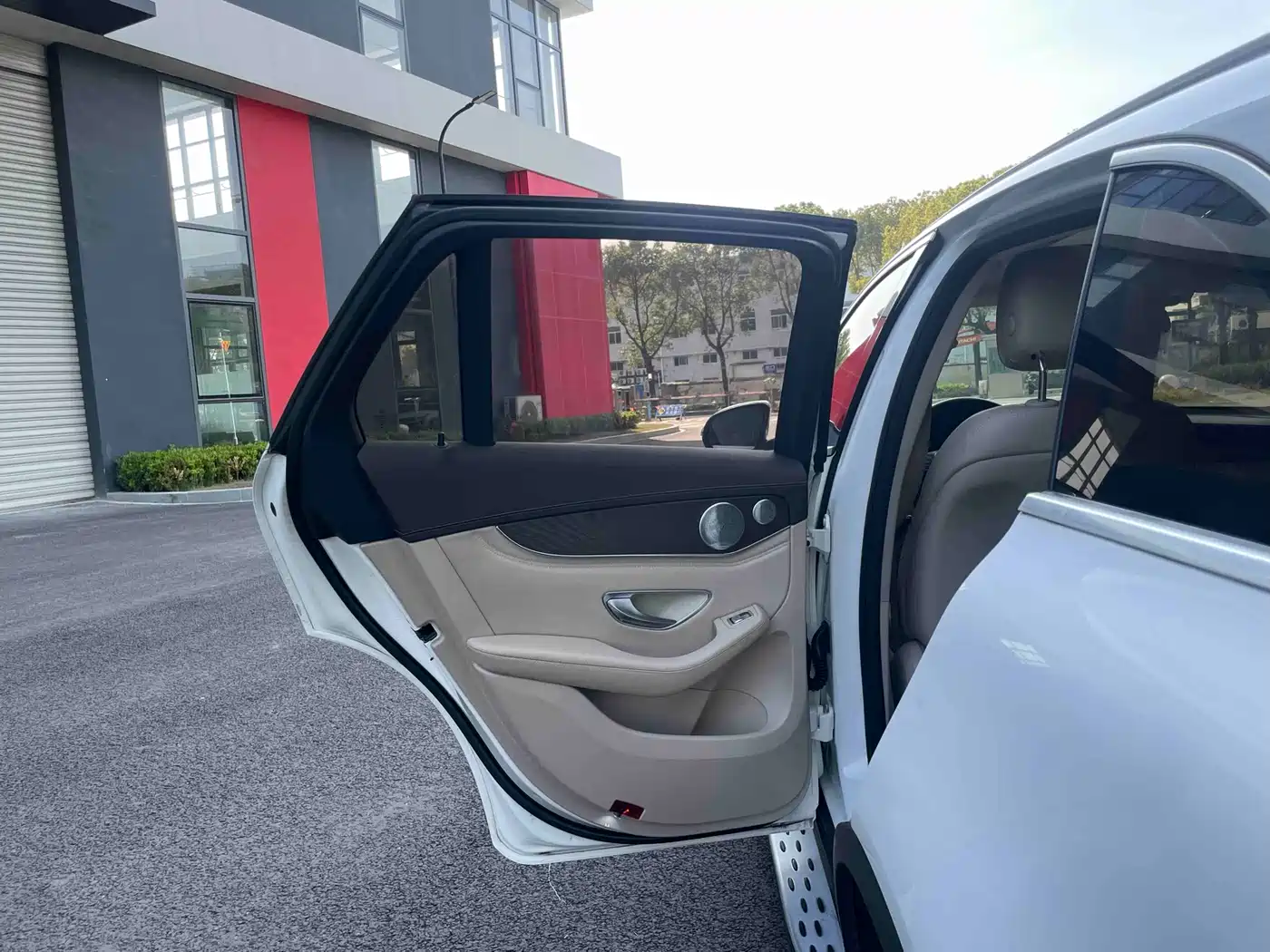 Mercedes-Benz GLC 2016 GLC 300 4MATIC Dynamic фото 12