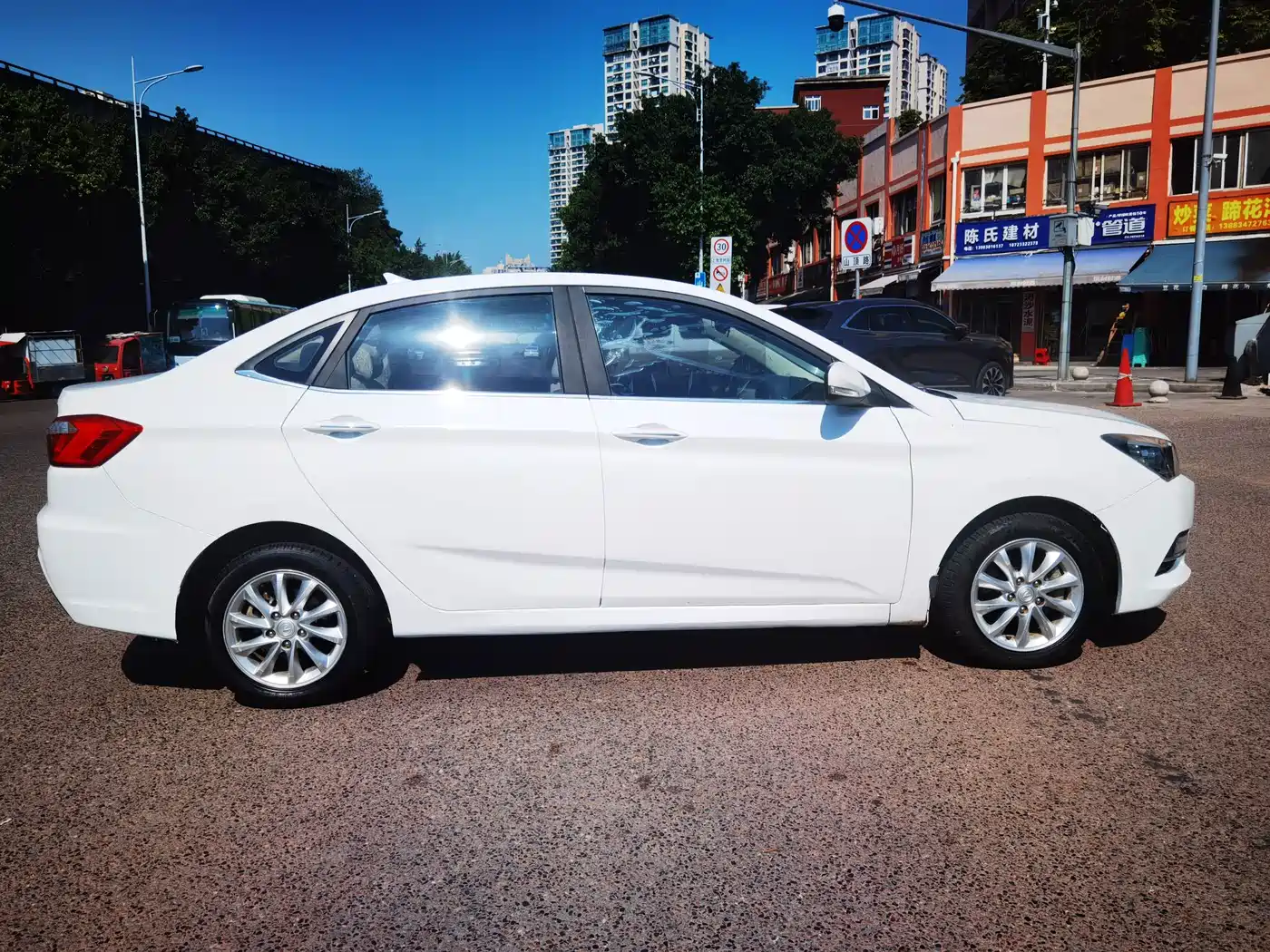 2018 Changan Yuexiang V7