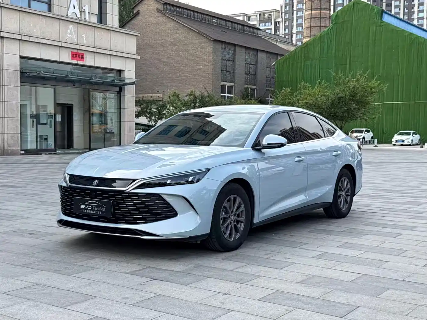 BYD Qin L 2024 2024 DM-i 80KM Leading Edition