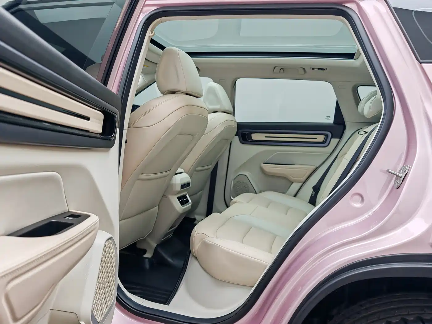 GEELY AUTOMOBILE GEELY ICON