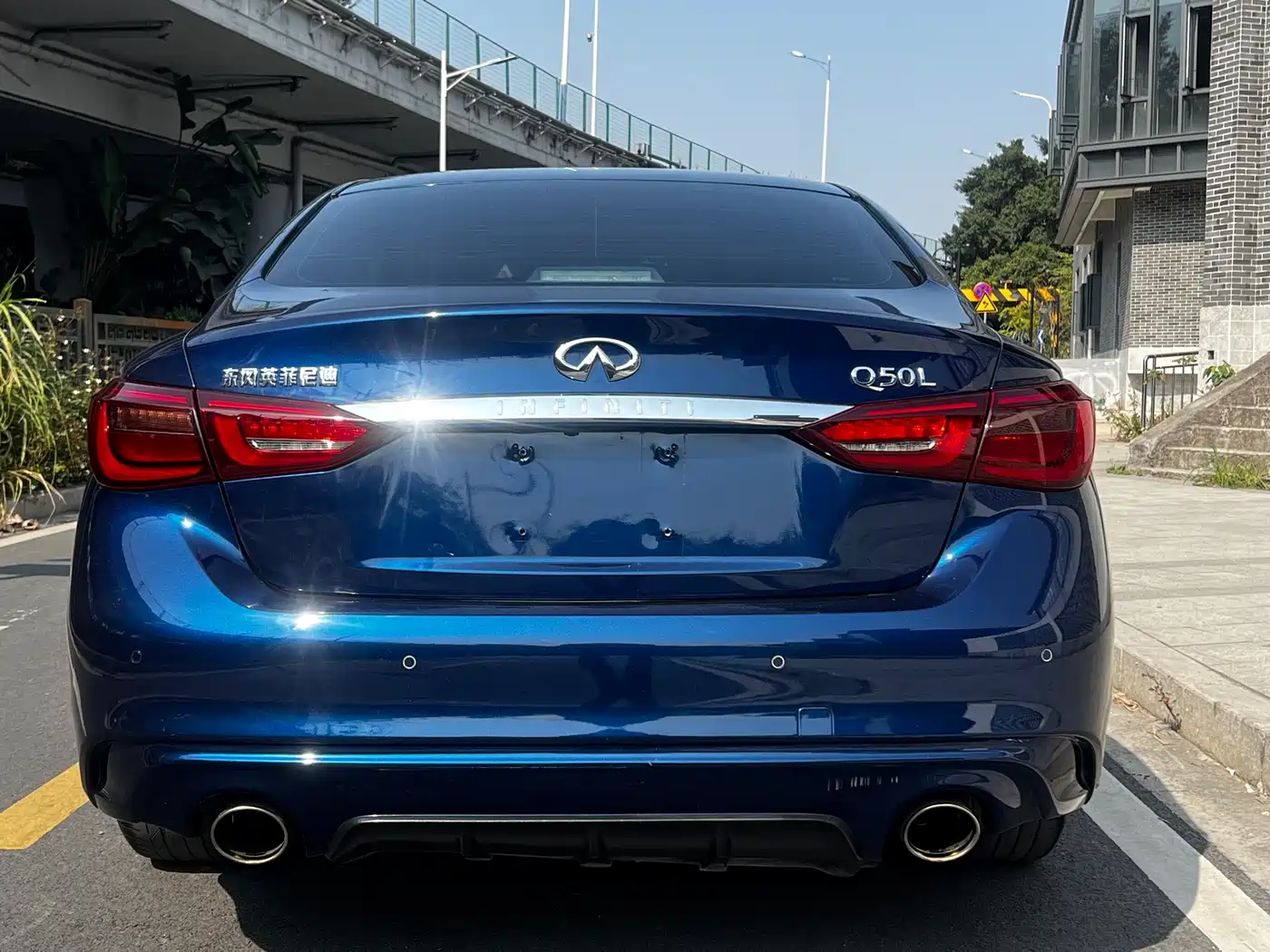 Infiniti Q50L 2019 2018 2.0T Premium Edition (China VI)