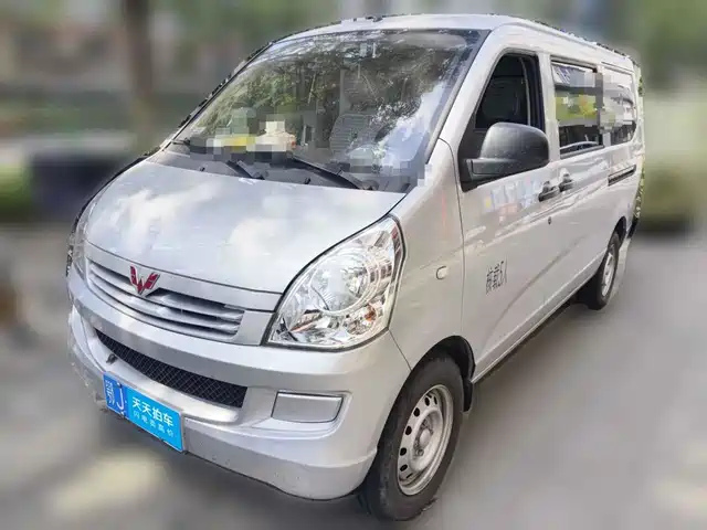  Wuling Motors Wuling Rongguang S 2023 1.5L Base 5/7 Seater