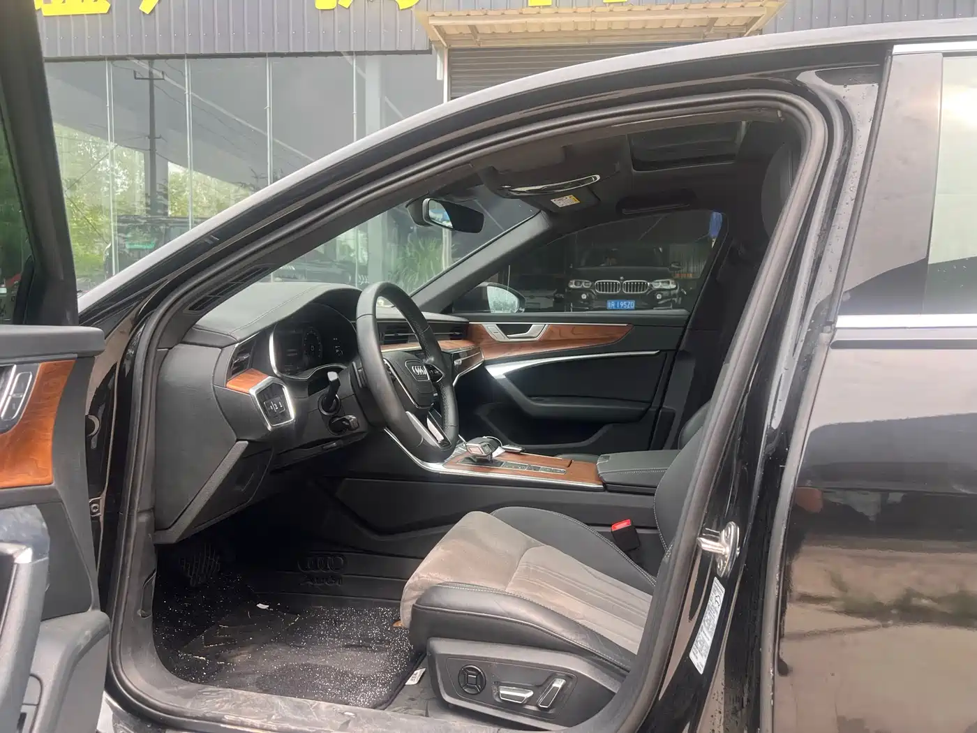 Audi A6L 2023 40 TFSI Luxury Dynamic фото 4