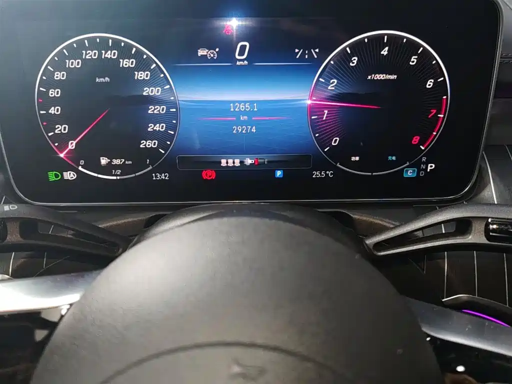 Mercedes-Benz C-Class 2023 Facelift C 260 L Night Sport Edition фото 12