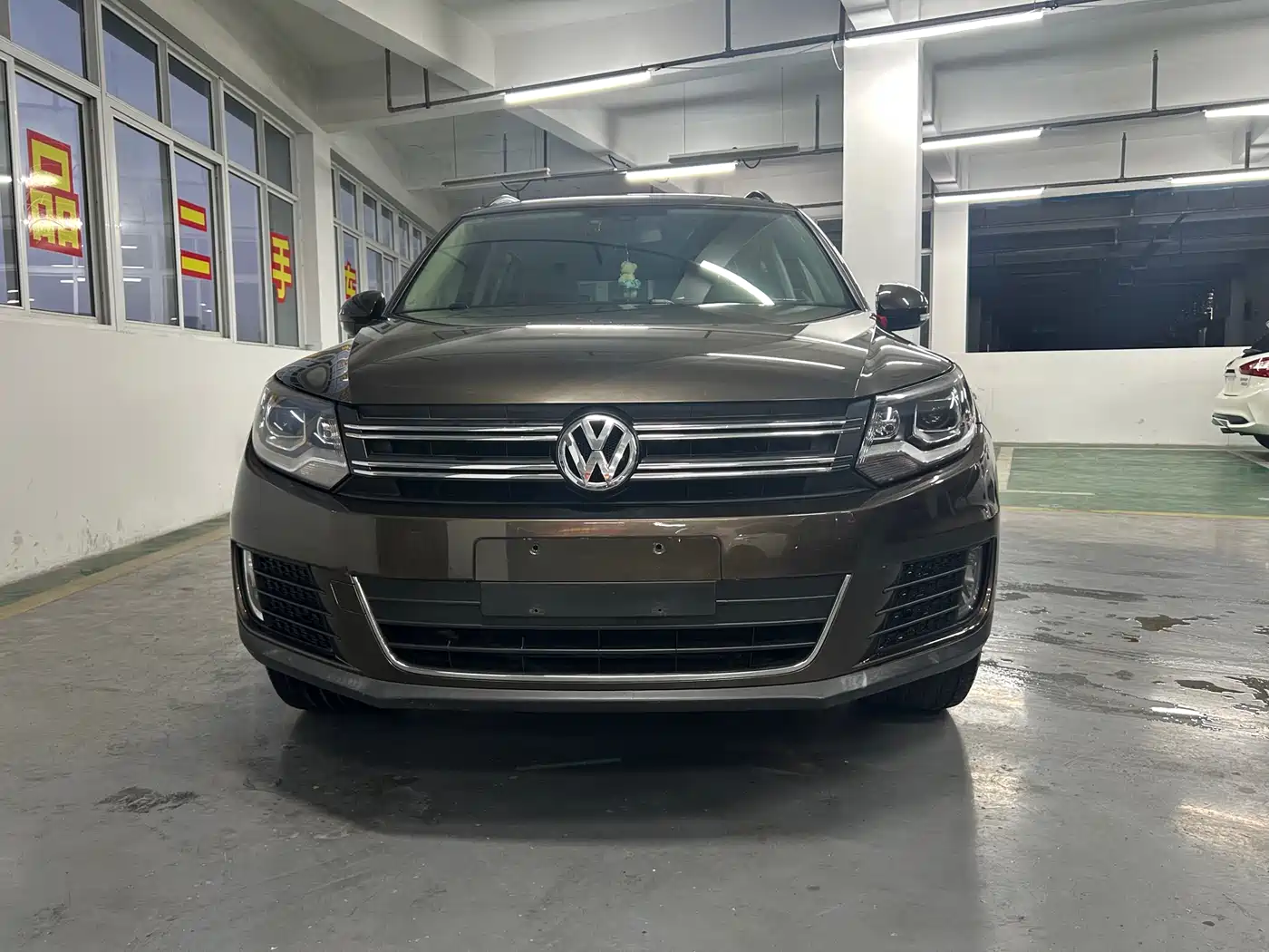 Volkswagen Tiguan 2015 1.8TSI Automatic 2WD Comfortline фото 2