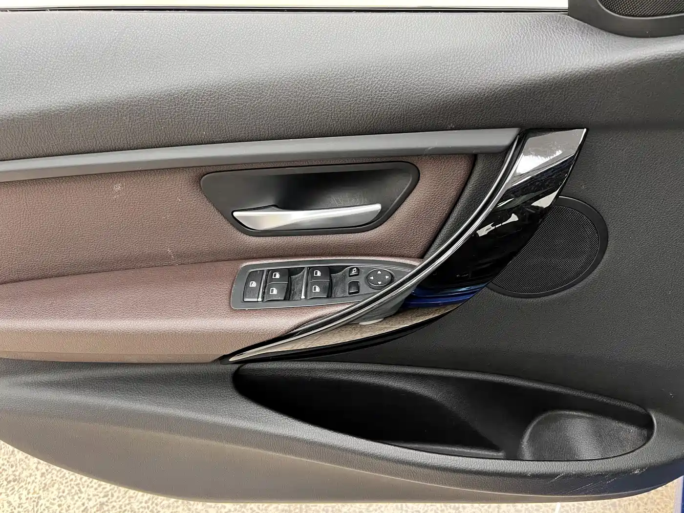 BMW 3 Series 2019 320Li M Sport Package фото 12
