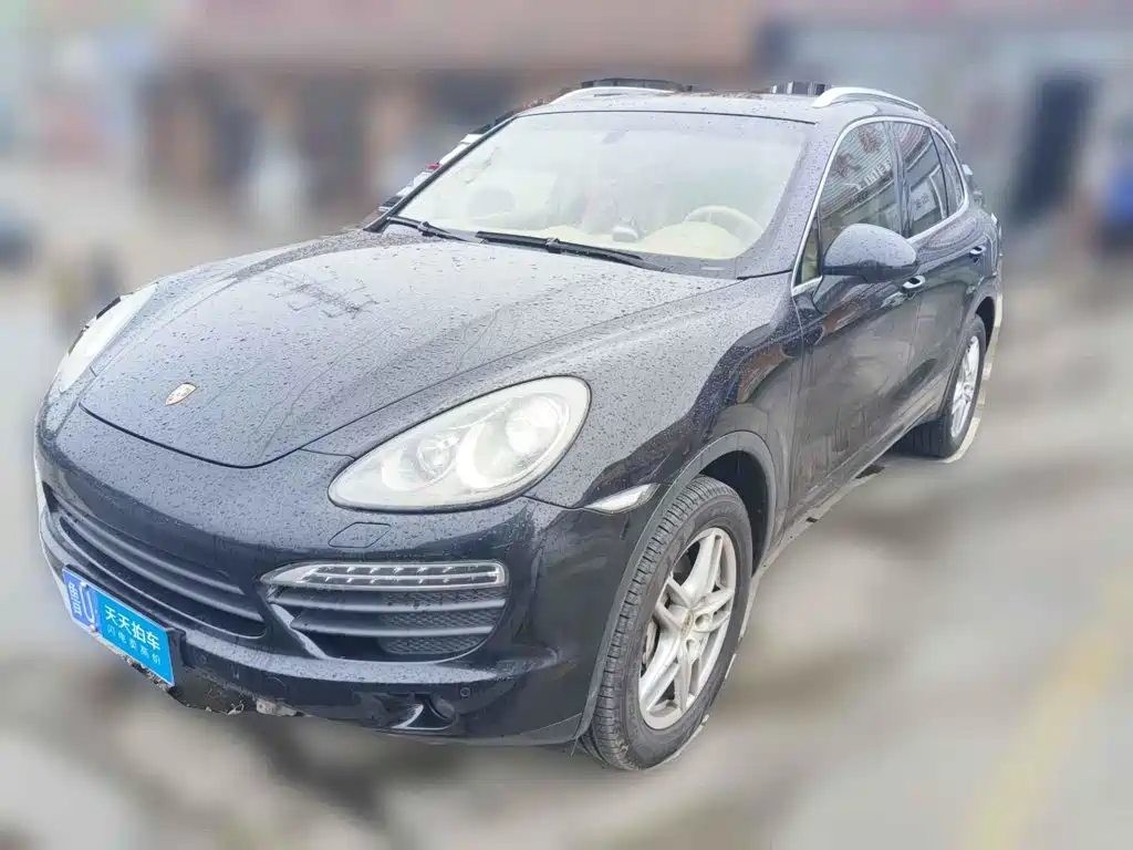 Фото 1 - Porsche Cayenne