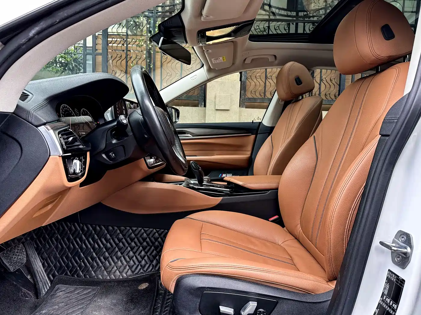 BMW 6 Series GT 2019 630i Luxury Design Package фото 13