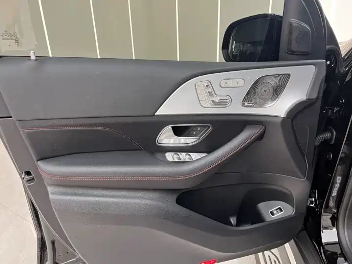 MERCEDES-BENZ GLE AMG