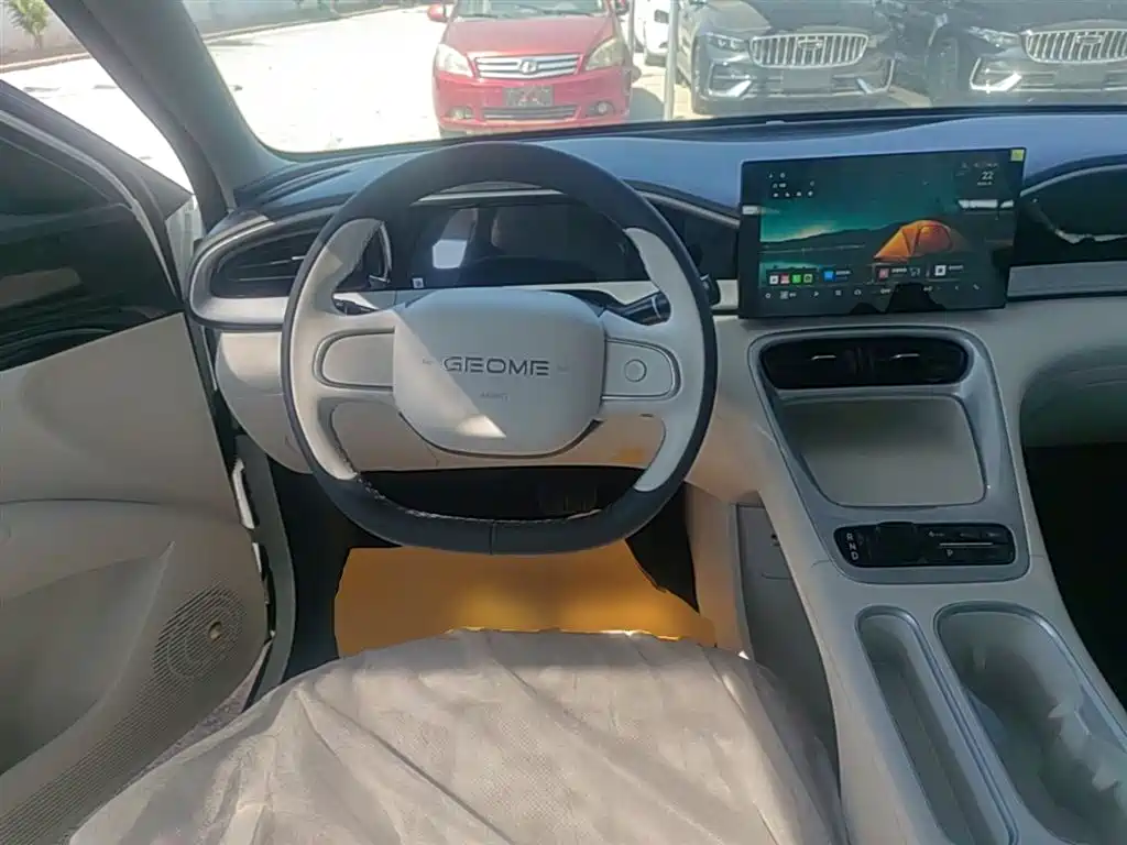 Geely Galaxy Starry Wish 2026 Edition 310km Youth Version фото 11