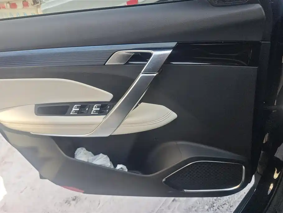 GEELY AUTOMOBILE BOYUE