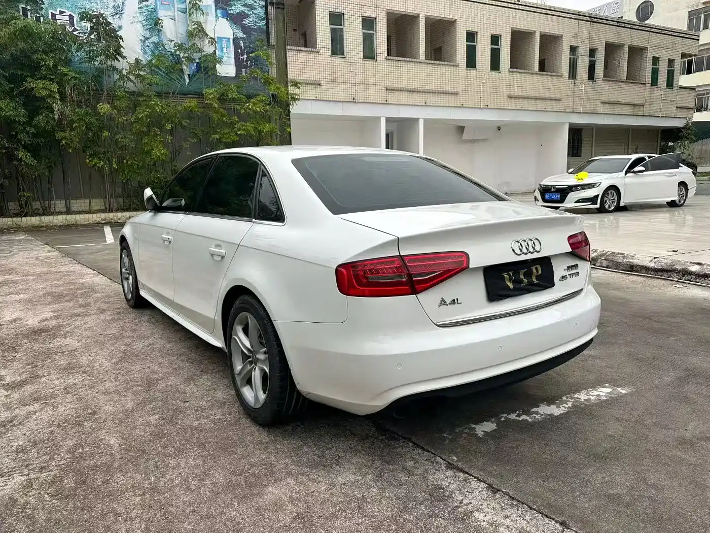 Audi A4L 2015 35 TFSI Auto Standard фото 7
