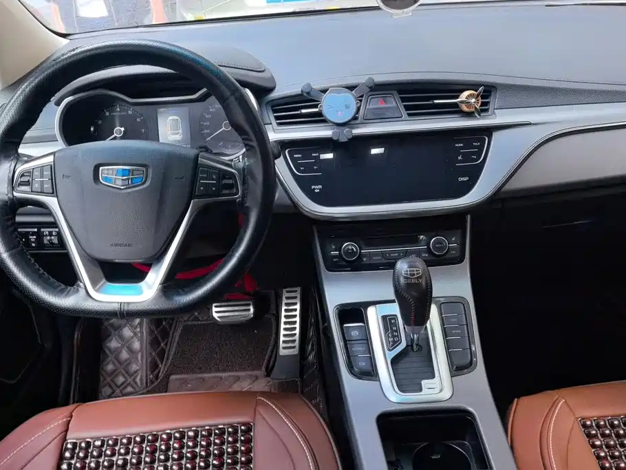 Photo 12 - Geely Emgrand GS