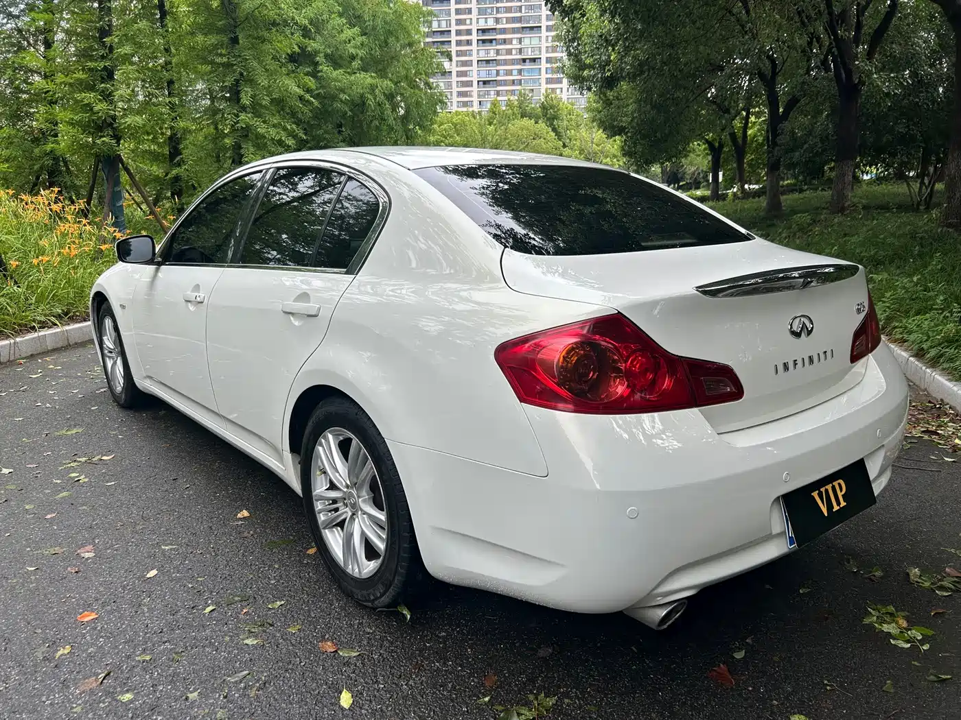 Infiniti G Series 2013 2013 G25 Sedan Luxury Sport Edition
