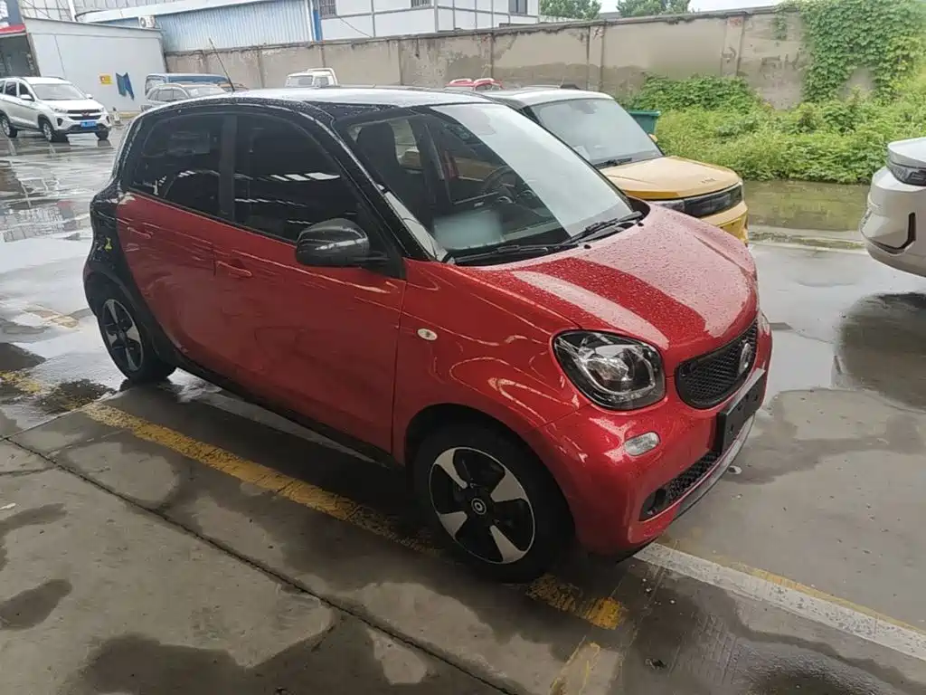 smart forfour 2018 2018 1.0L 52kW Passion Edition