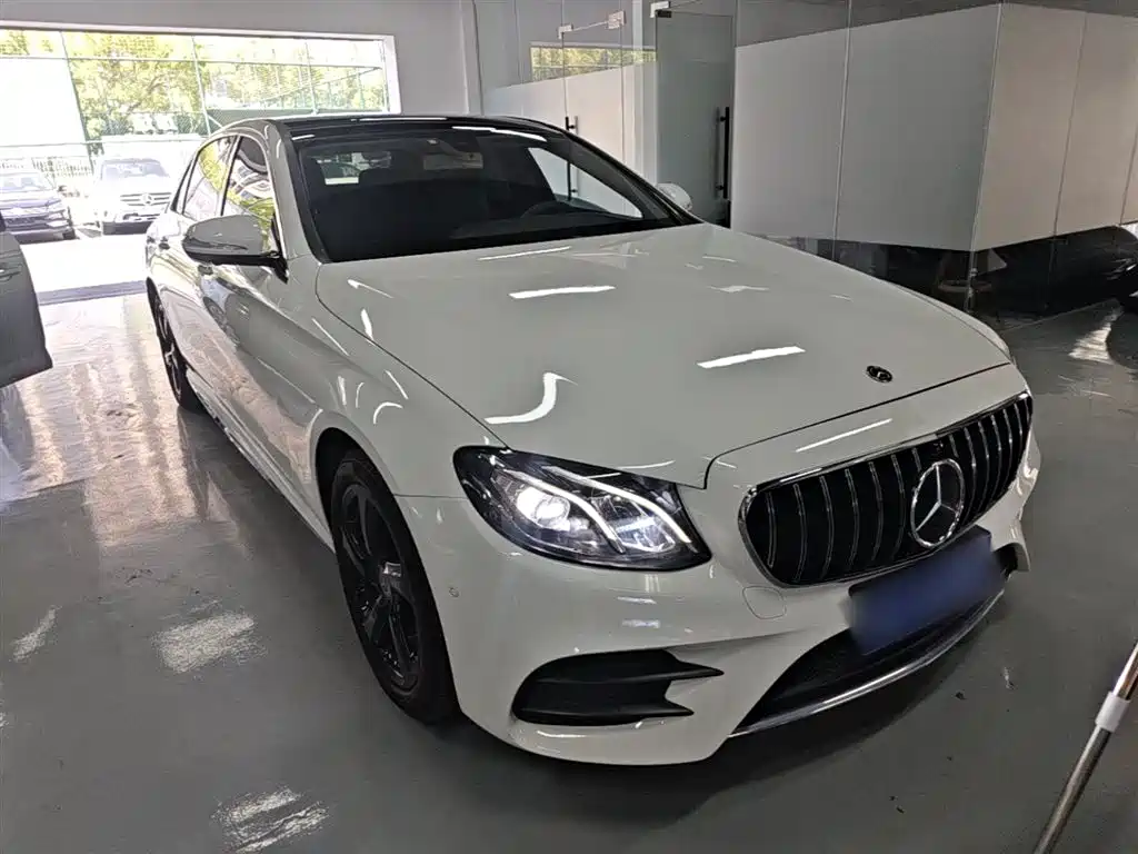 Mercedes-Benz E-Class 2018 Facelift E 300 L Sport Fashion фото 4