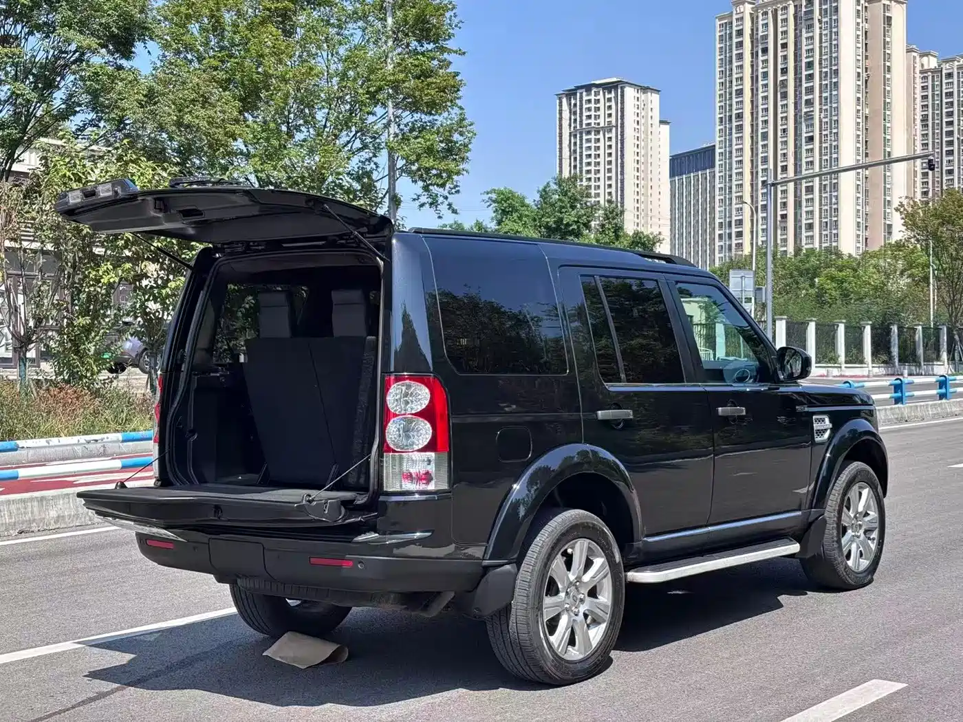 Фото 7 - Land Rover Discovery