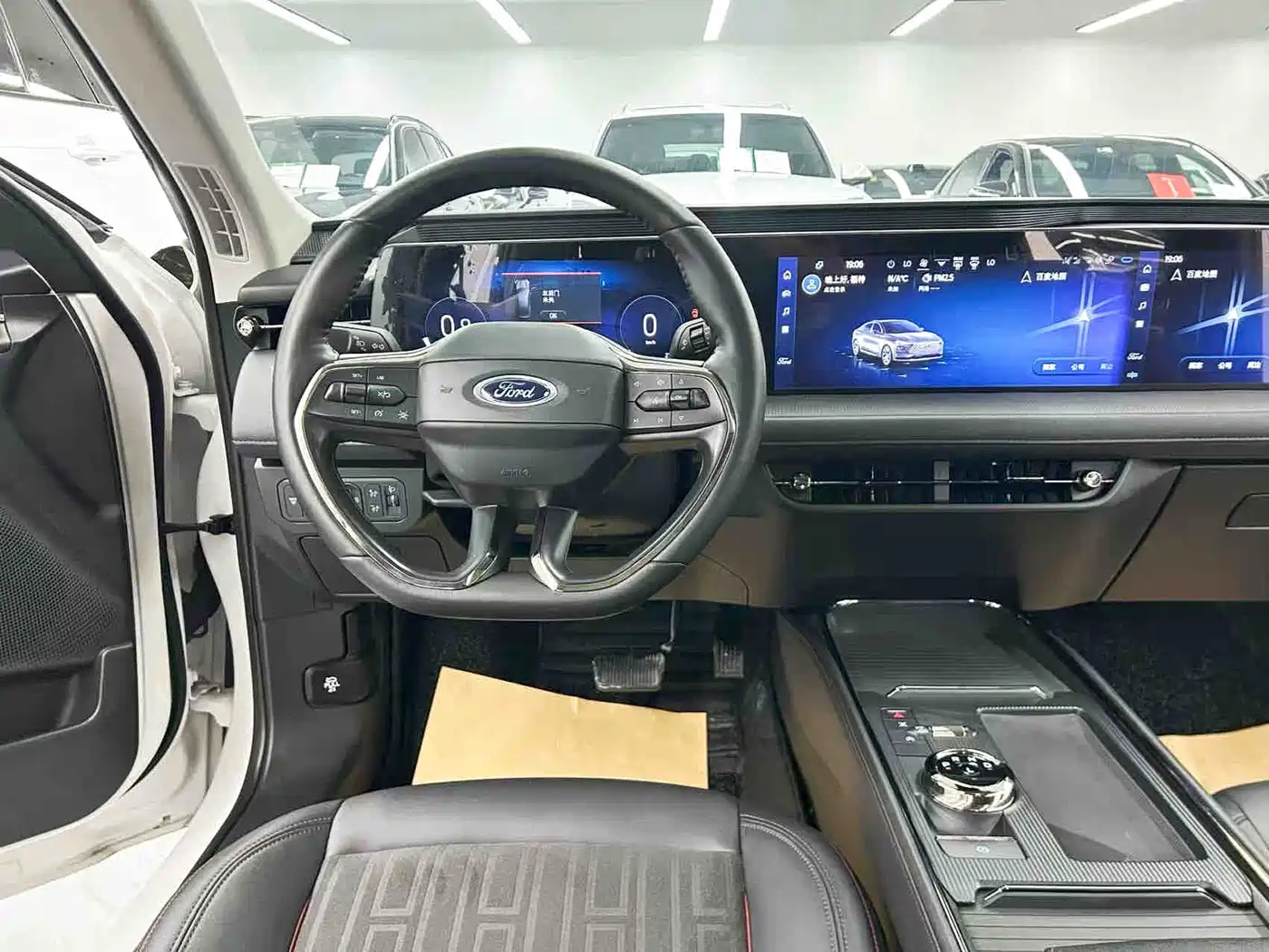 FORD MONDEO