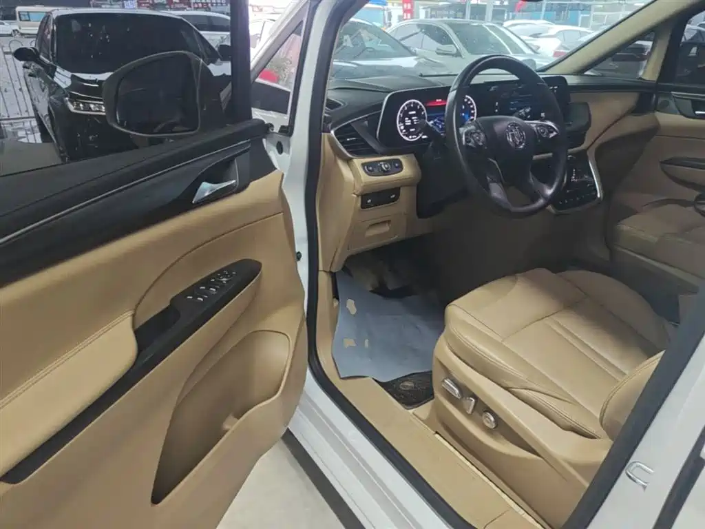 Buick GL8 2021 ES Landlord 653T Premium фото 16