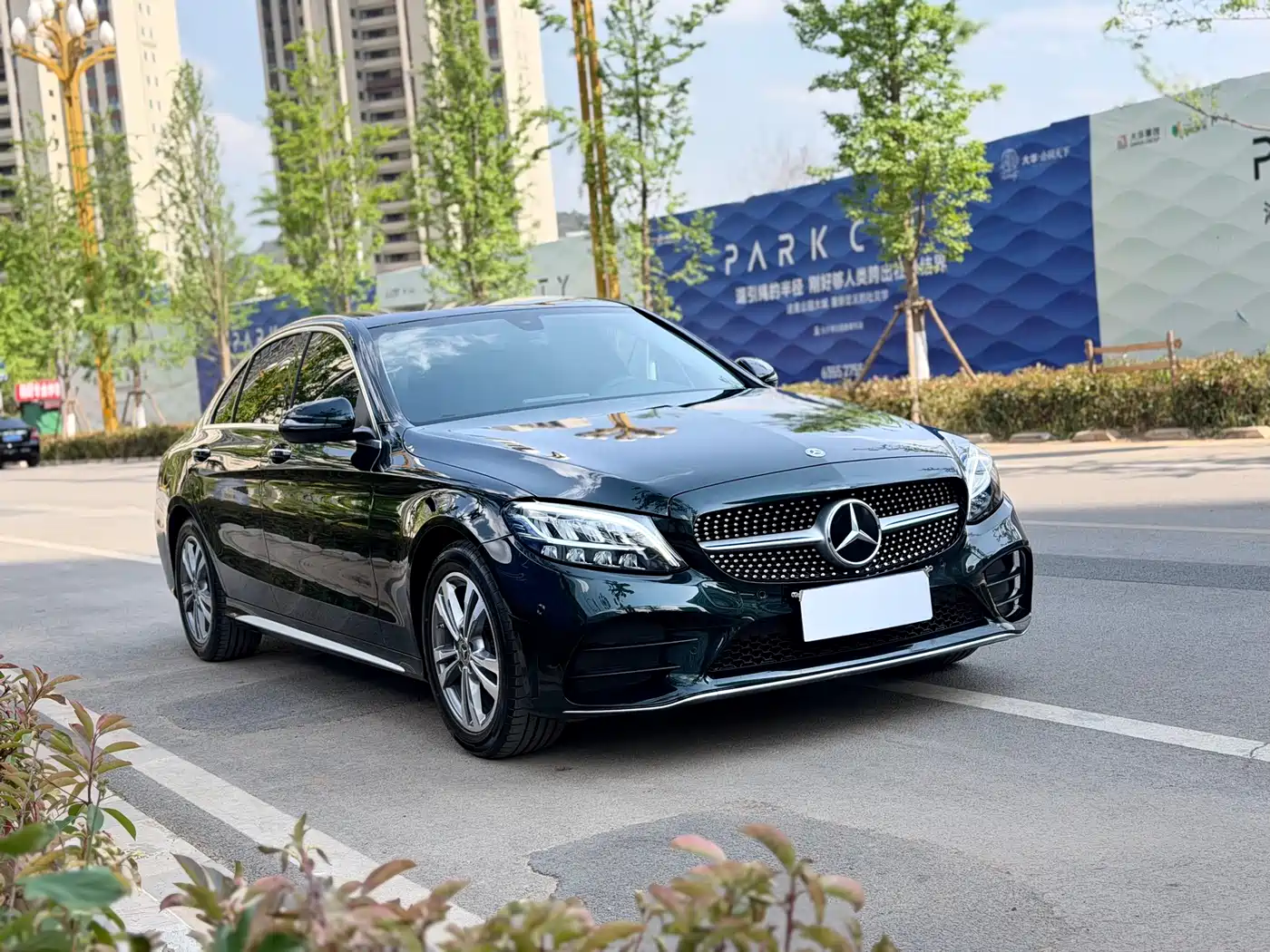MERCEDES-BENZ CLASS C