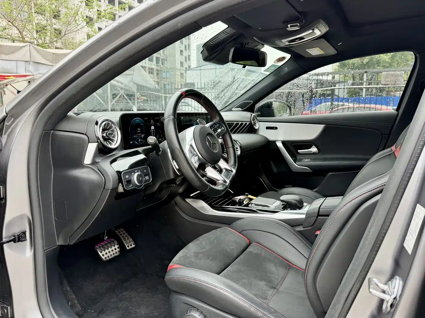 Mercedes-Benz A-Class AMG 2022 AMG A 35 L 4MATIC фото 13