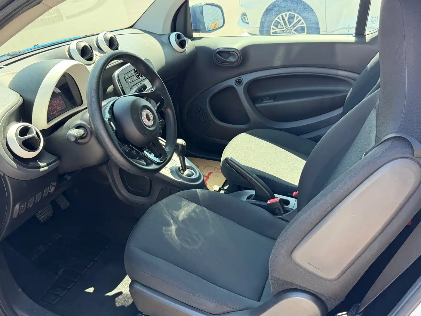 smart fortwo 2019 2018 1.0L 52kW Hardtop Agile Edition China V