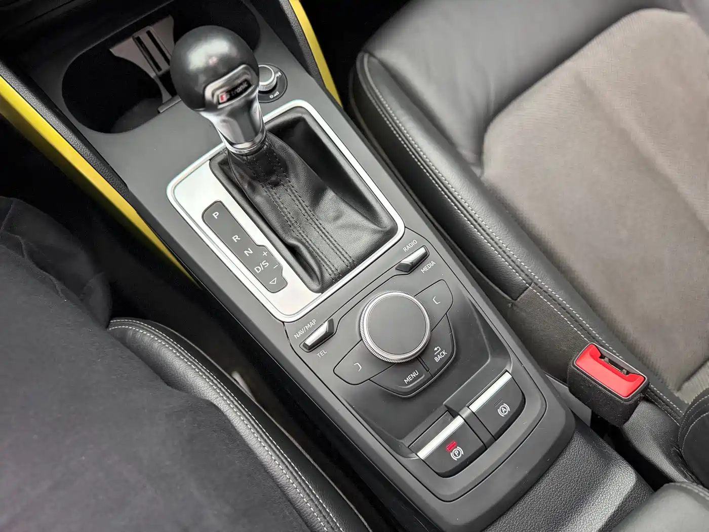 Audi Q2L 2018 35 TFSI Fashion Dynamic China VI фото 16