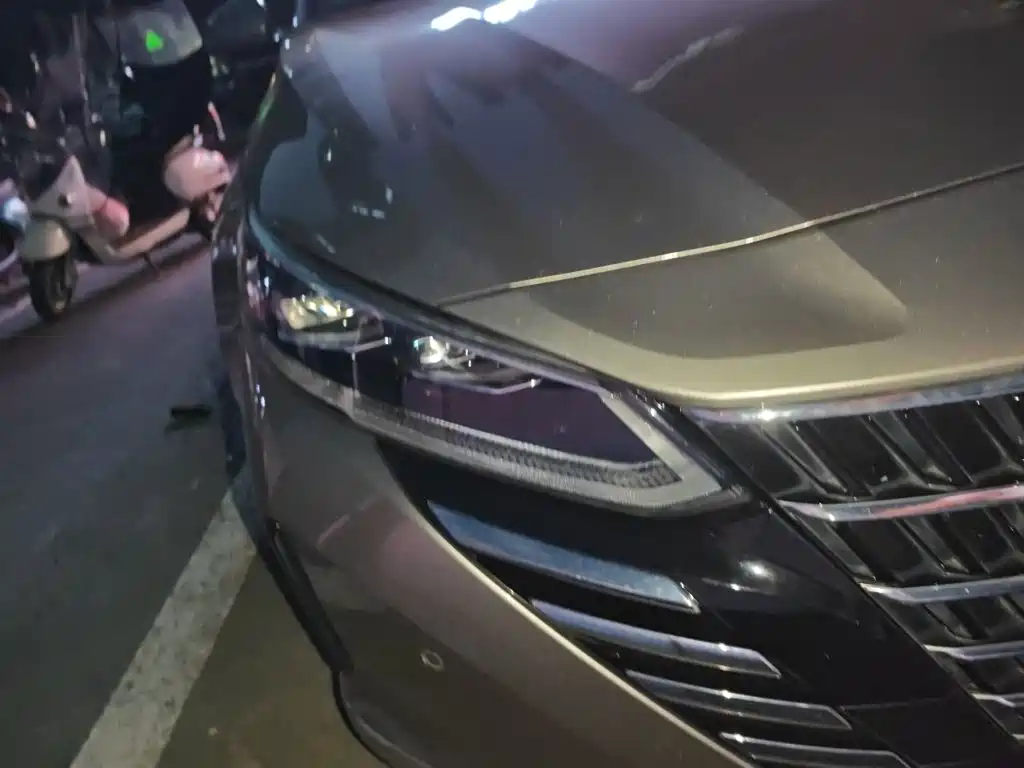 Nissan Teana 2023 2022 2.0L XL-Upr Premium Edition