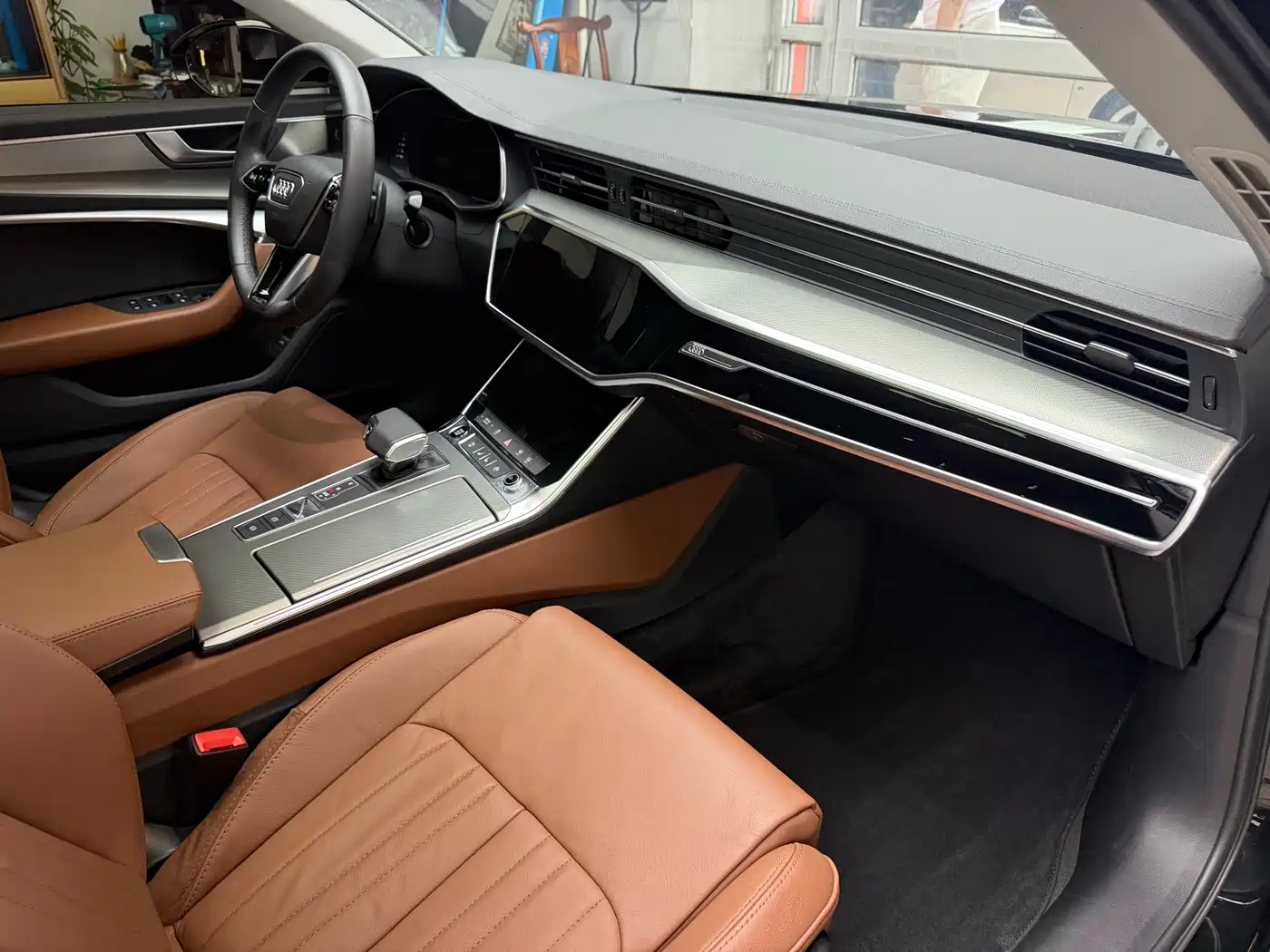 Audi A6L 2022 40 TFSI Luxury Elegance фото 39