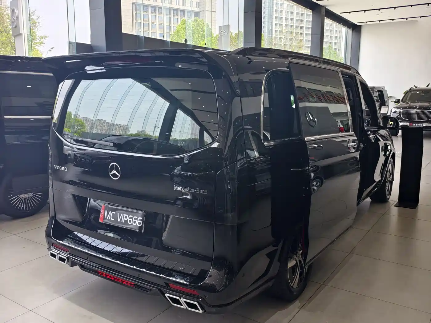 MERCEDES-BENZ VITO