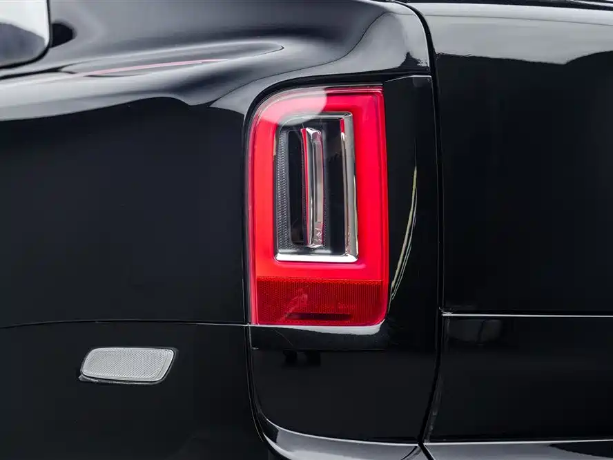Rolls-Royce Cullinan 2023 2018 4-Seater Version