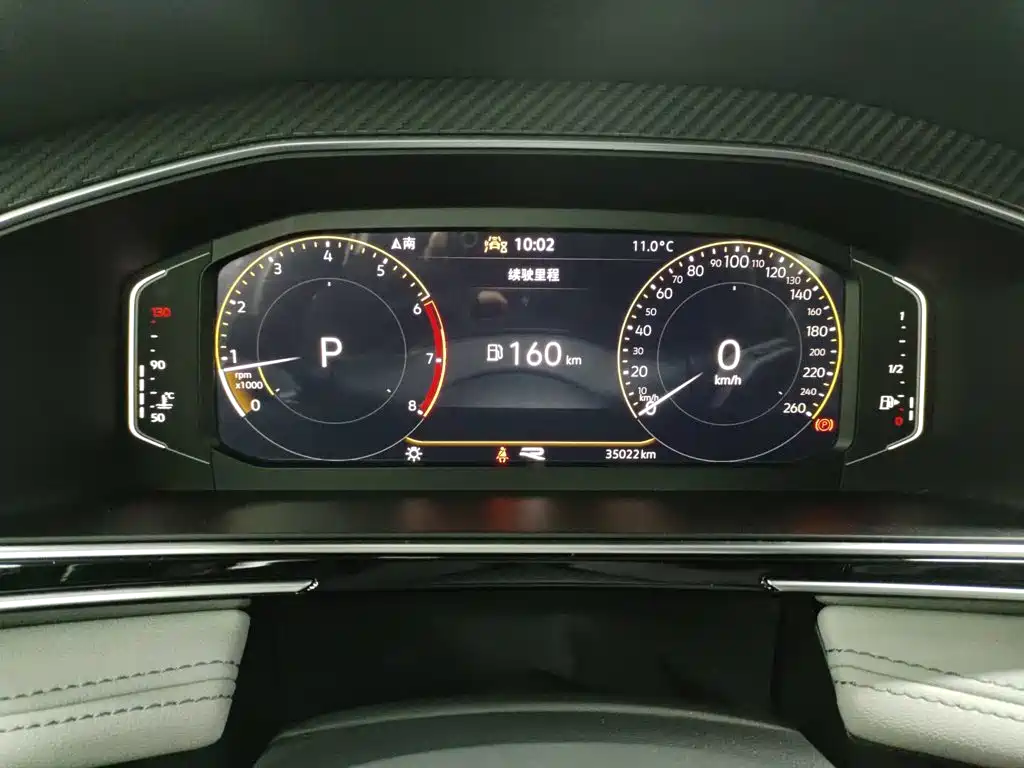 Фото 8 - Volkswagen Tiguan L