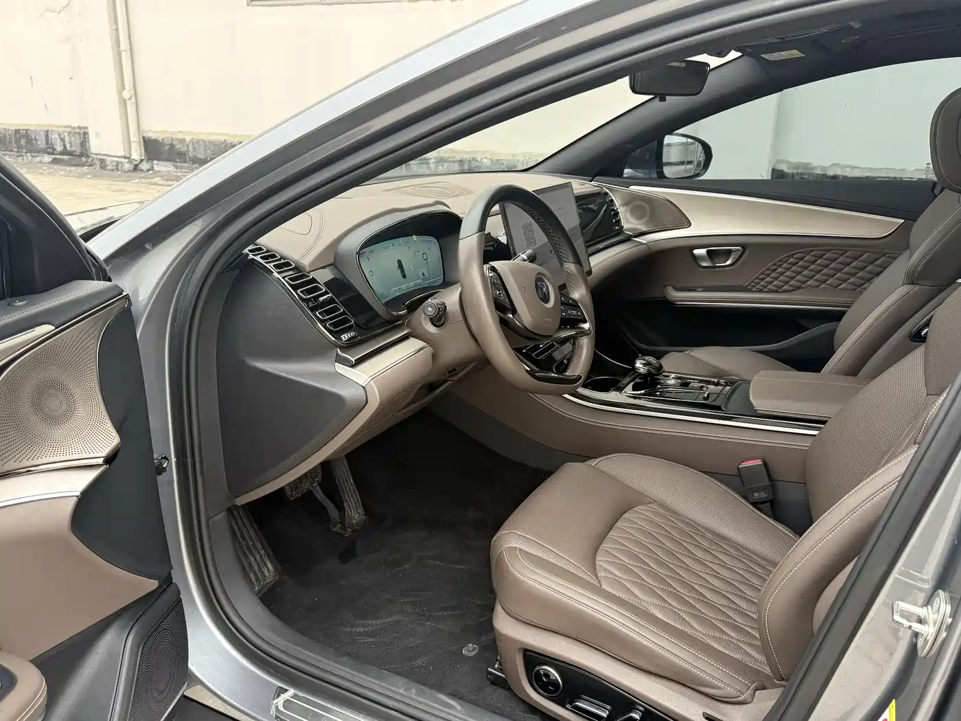 BYD Han 2023 EV Champion Edition 506KM FWD Premium фото 13