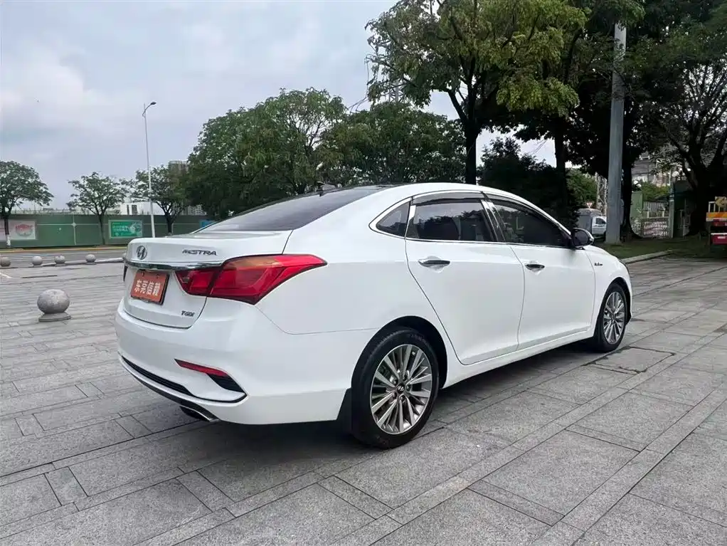 Hyundai Mistra 2017 1.6T Automatic Smart GLS (China V) фото 6