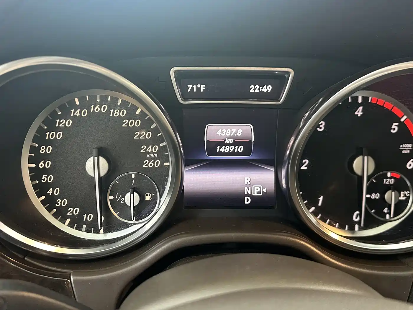 Mercedes-Benz GL-Class 2014 GL 350 CDI 4MATIC фото 25