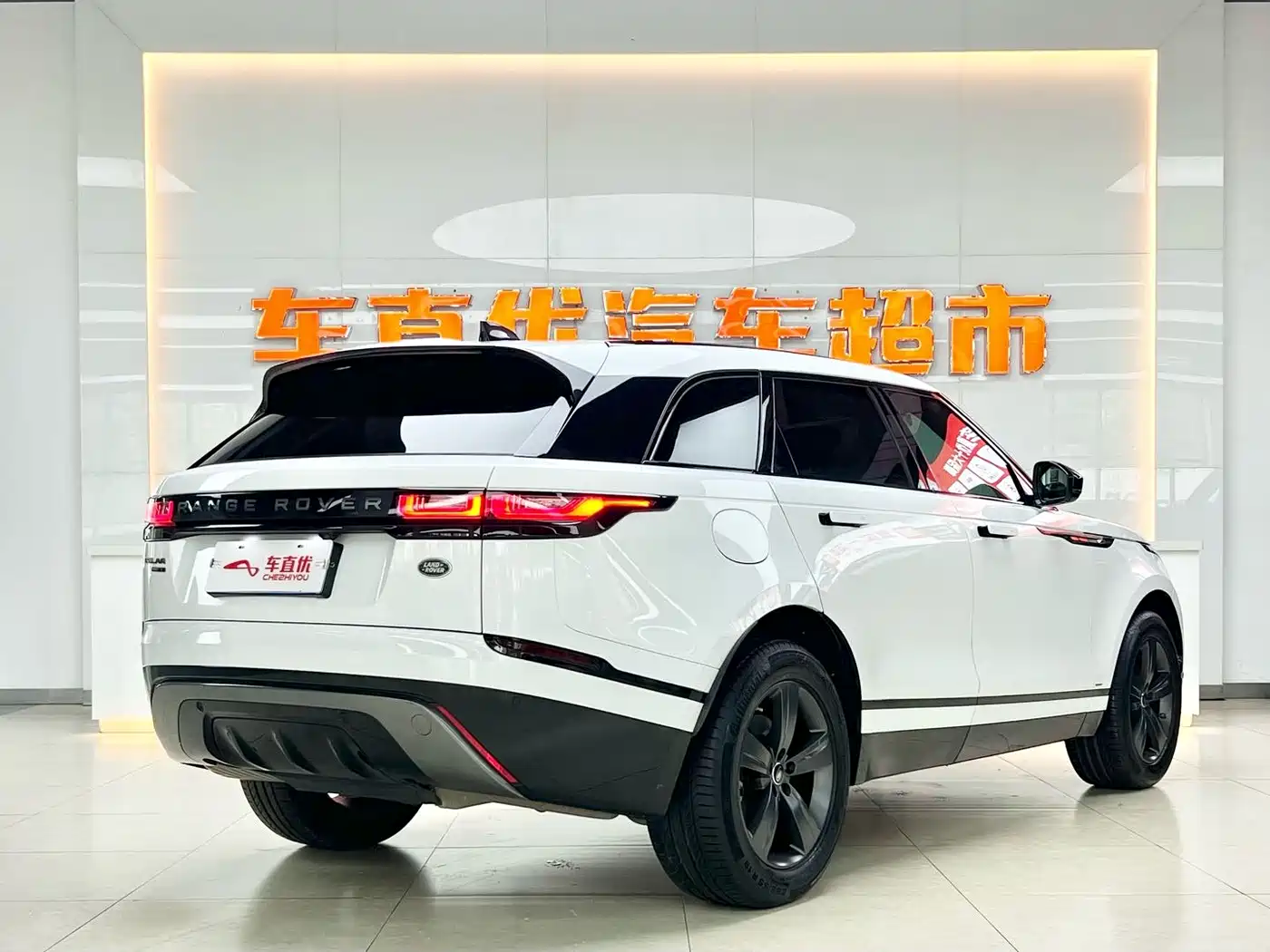 Land Rover Range Rover Velar 2020 P250 R-DYNAMIC S фото 5